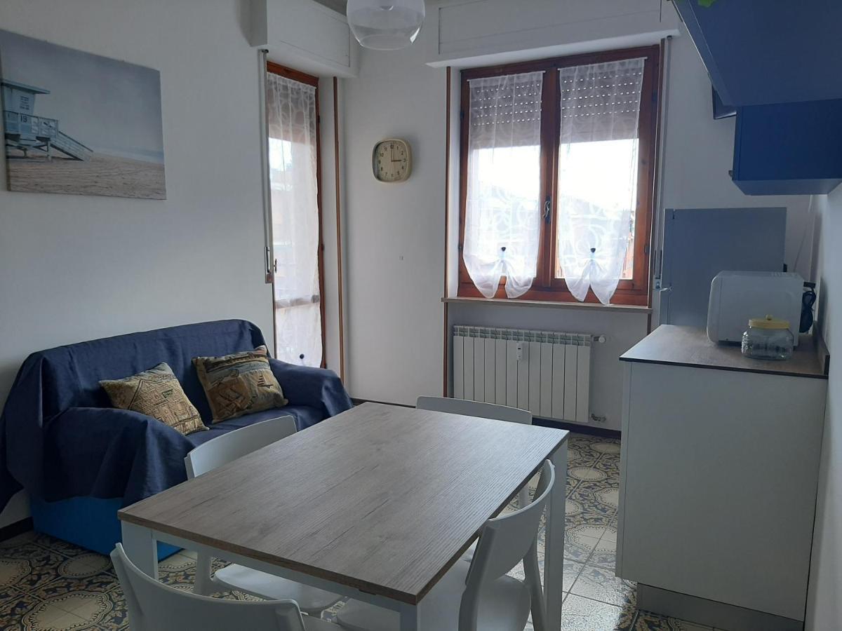 Nel Blu Apartment Marina dʼMarina dʼAndora Екстериор снимка