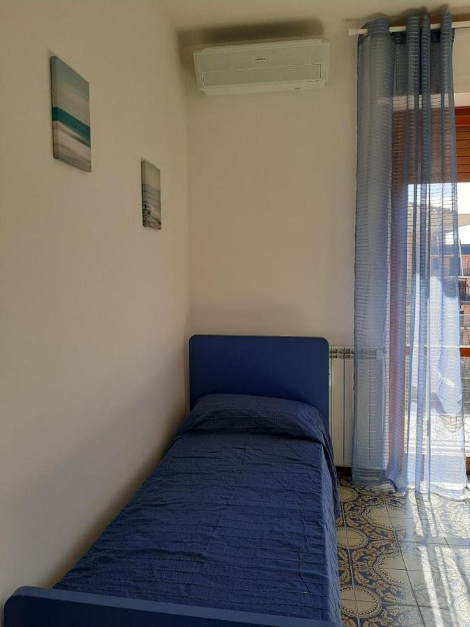 Nel Blu Apartment Marina dʼMarina dʼAndora Екстериор снимка